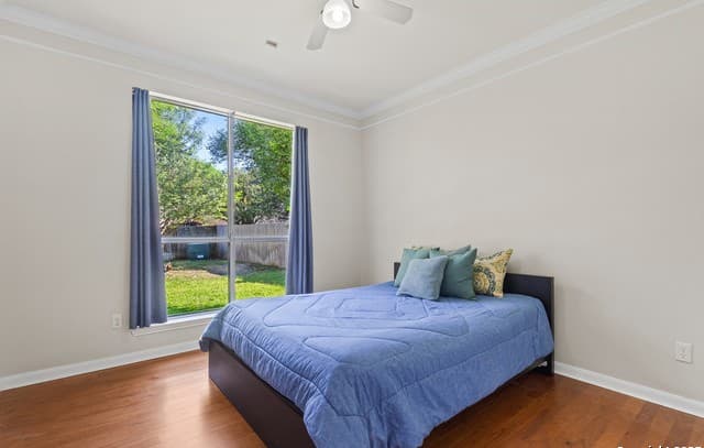 4-bedroom rental at 2410 Mill Creek in San Antonio, TX — photo 3