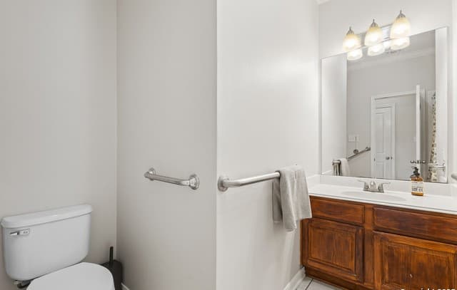 4-bedroom rental at 2410 Mill Creek in San Antonio, TX — photo 5