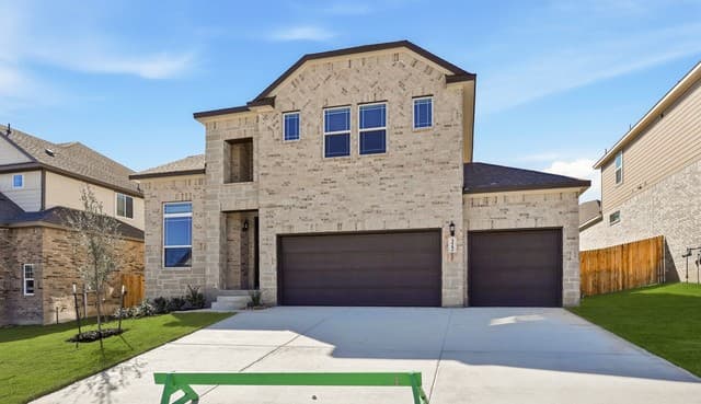 4-bedroom rental at 322 Glenwood Ranch in Cibolo, TX — photo 2