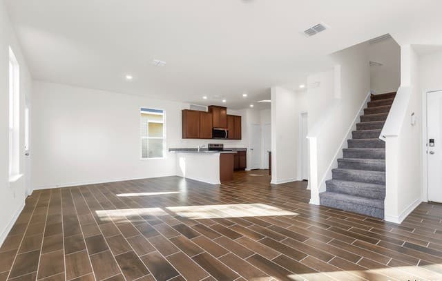 3-bedroom rental at 4662 Otra Otra Drive in San Antonio, TX — photo 5