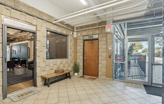 1-bedroom rental at 1339 S Flores Unit 105B in San Antonio, TX — photo 2