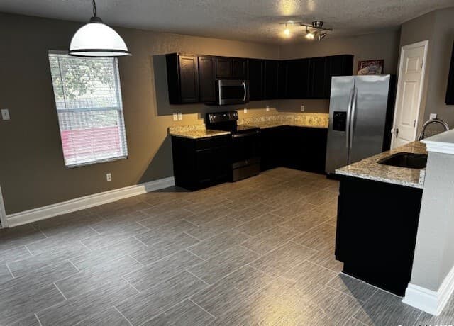 4-bedroom rental at 10310 Bartenheim Dr in Schertz, TX — photo 3