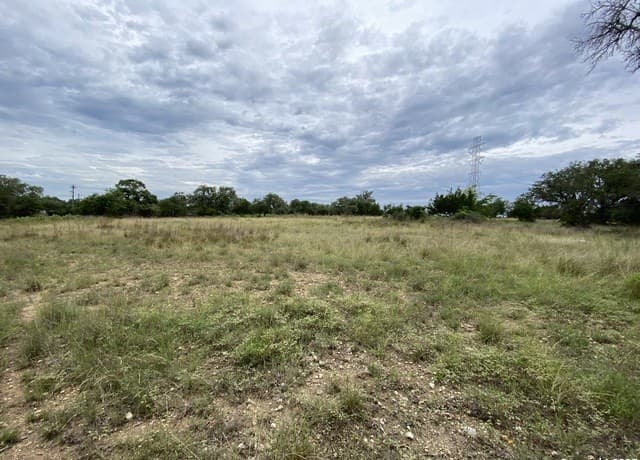 rental at 5 Kendall Jackson in Comfort, TX — photo 3
