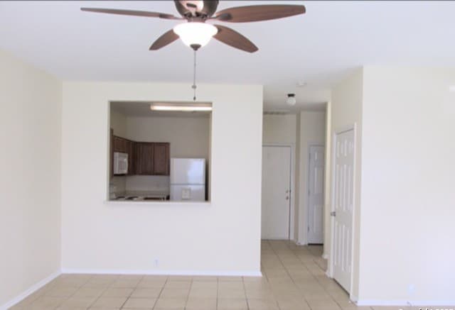 3-bedroom rental at 13523 Bristow Dawn in San Antonio, TX — photo 4