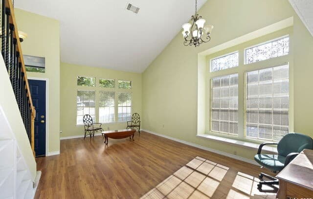 4-bedroom rental at 14619 Hillside in San Antonio, TX — photo 5