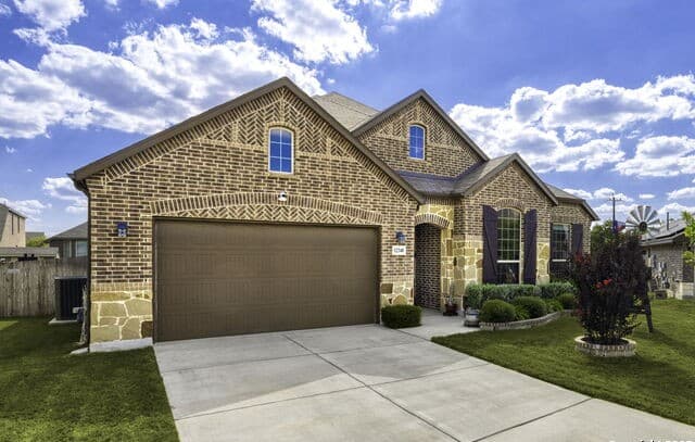 4-bedroom rental at 12340 Saddle Up in San Antonio, TX — photo 1