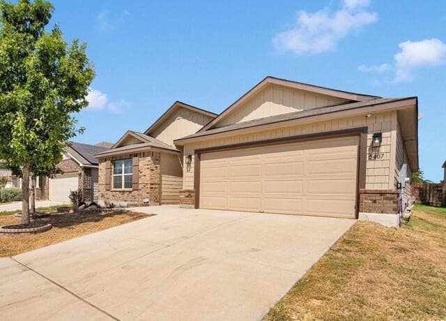 4-bedroom rental at 5407 Pearl Valley in San Antonio, TX — photo 1