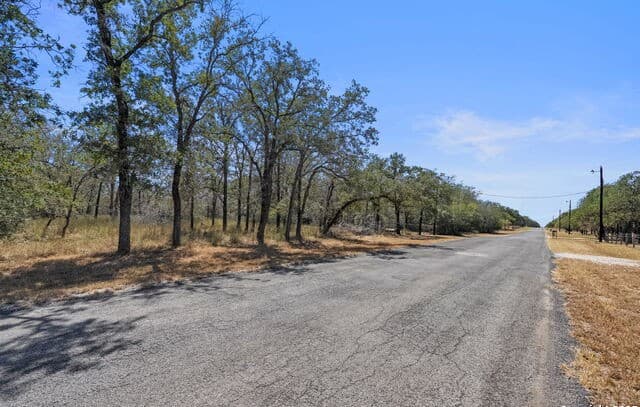 rental at 1963 Deer Trail in Floresville, TX — photo 3
