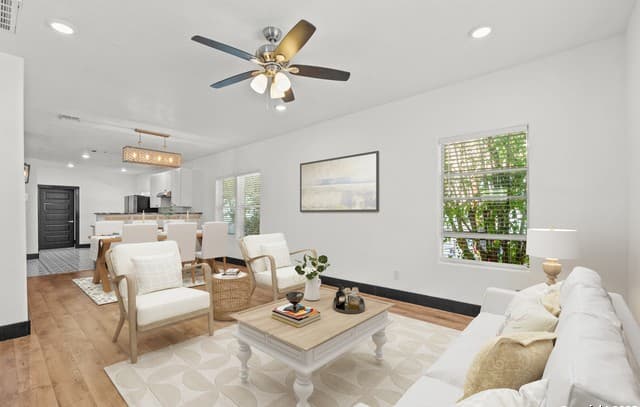 3-bedroom rental at 726 E Highland Blvd in San Antonio, TX — photo 5