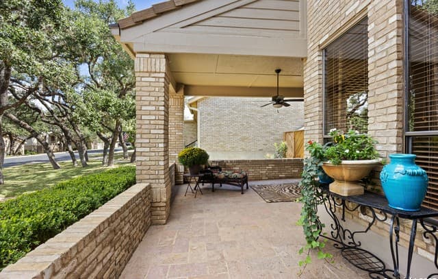3-bedroom rental at 7822 Timber Top in Fair Oaks Ranch, TX — photo 4