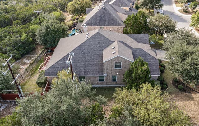 4-bedroom rental at 23330 Bison Cyn in San Antonio, TX — photo 5
