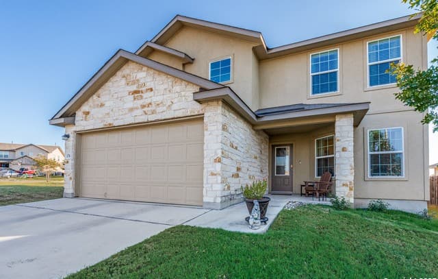 4-bedroom rental at 176 Harley Hay in Cibolo, TX — photo 1