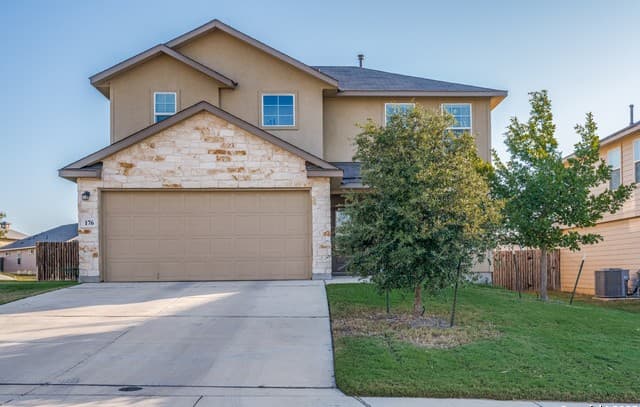 4-bedroom rental at 176 Harley Hay in Cibolo, TX — photo 2
