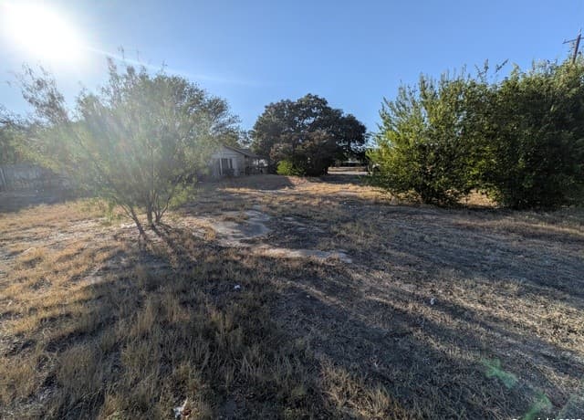 rental at 102 Moss Valley in San Antonio, TX — photo 4