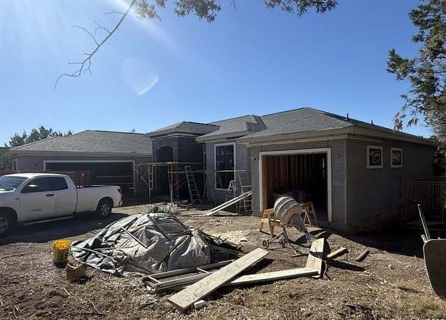 3-bedroom rental at 189 Mustang Lane in Spring Branch, TX — photo 1