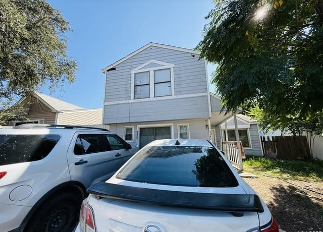 3-bedroom rental at 4142 Sunrise Creek in San Antonio, TX — photo 1