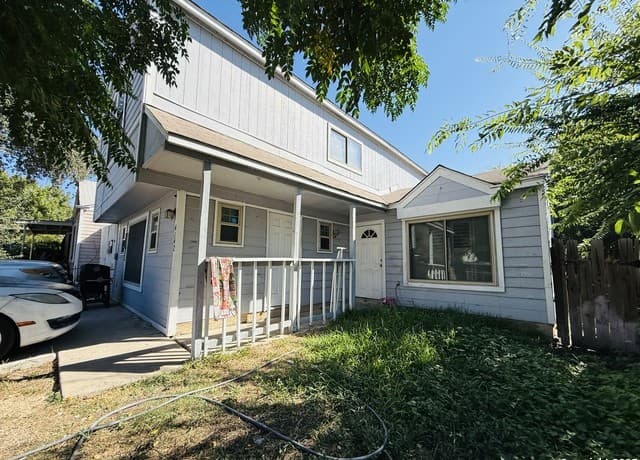 3-bedroom rental at 4142 Sunrise Creek in San Antonio, TX — photo 3