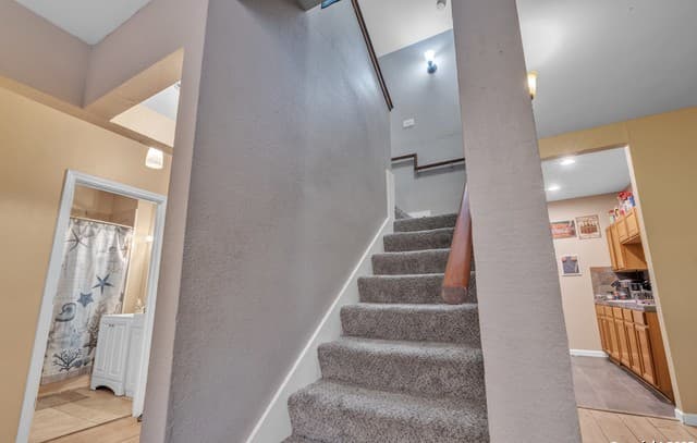 3-bedroom rental at 414 Chicago Blvd in San Antonio, TX — photo 5