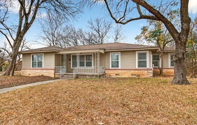 3-bedroom rental at 181 Hermine in San Antonio, TX — photo 1