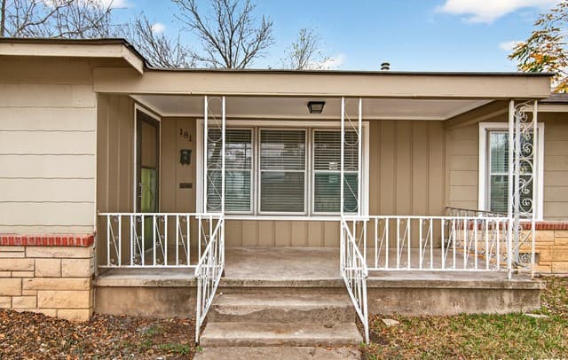 3-bedroom rental at 181 Hermine in San Antonio, TX — photo 4