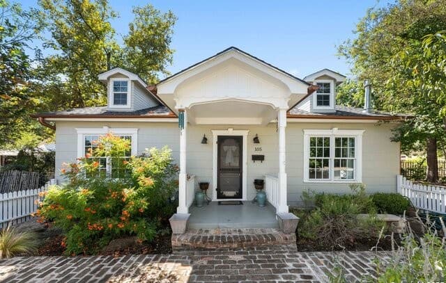 4-bedroom rental at 105 E. Centre St in Fredericksburg, TX — photo 1
