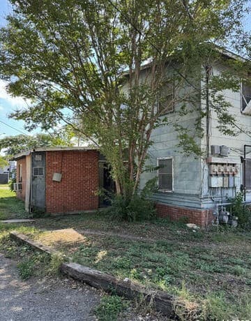 rental at 727 Carney St in San Antonio, TX — photo 4