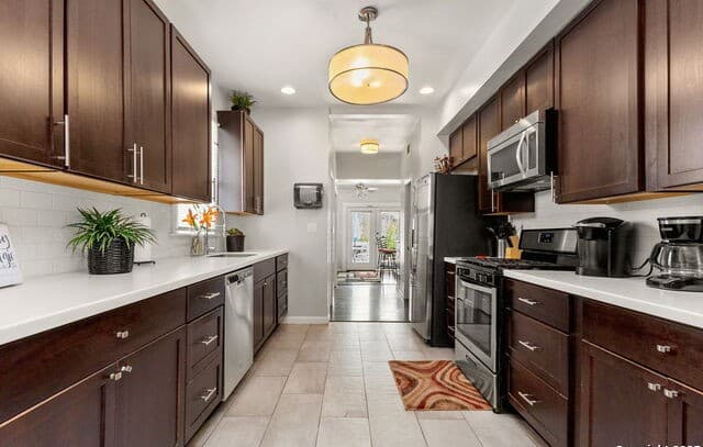 3-bedroom rental at 500 Kendall in San Antonio, TX — photo 3