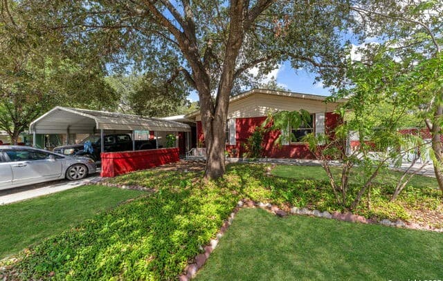 3-bedroom rental at 4414 Hall Park in San Antonio, TX — photo 1