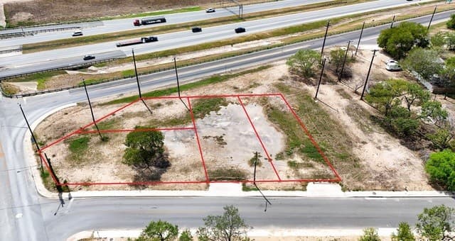 rental at 0 Goliad Dr in San Antonio, TX — photo 2