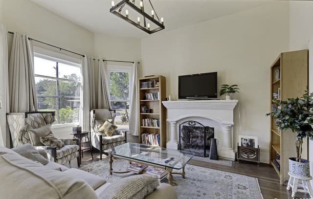 3-bedroom rental at 406 Tilden in Kenedy, TX — photo 4