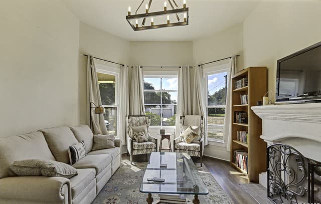 3-bedroom rental at 406 Tilden in Kenedy, TX — photo 5