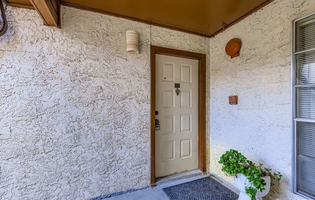 1-bedroom rental at 10527 Perrin Beitel Unit A212 in San Antonio, TX — photo 5