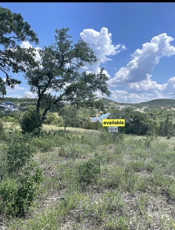 rental at 24311 Tres Arroyos in San Antonio, TX — photo 2