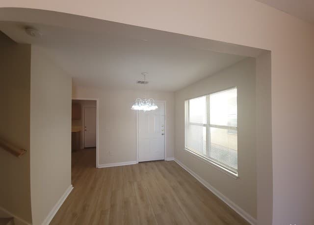 4-bedroom rental at 10527 Hunters Pond in San Antonio, TX — photo 5