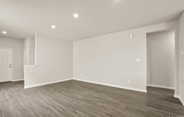4-bedroom rental at 13813 Pinkston in San Antonio, TX — photo 4