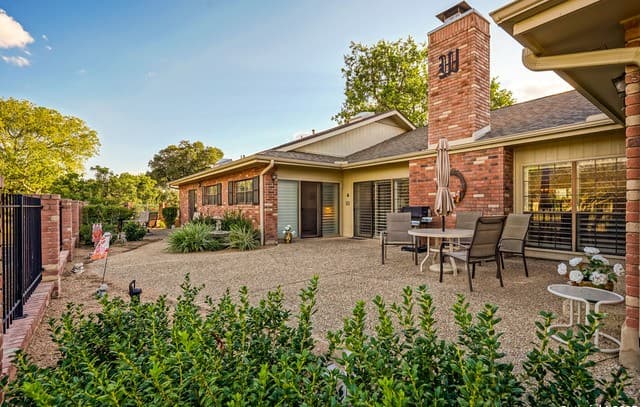 3-bedroom rental at 6118 Crescent Falls in Windcrest, TX — photo 4