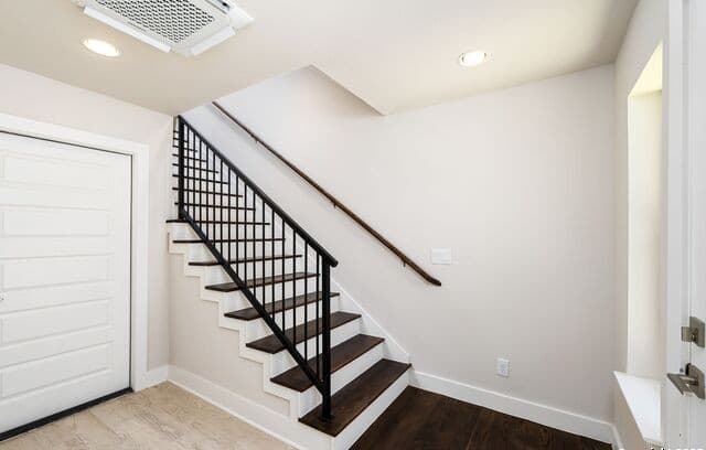 3-bedroom rental at 419 Ira Avenue Unit 1102 in San Antonio, TX — photo 3
