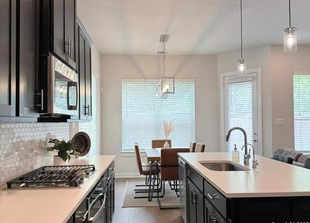 3-bedroom rental at 5843 Whitby Rd Unit UNIT 13 in San Antonio, TX — photo 2