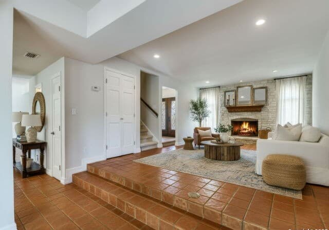 4-bedroom rental at 14811 Willow Moss St in San Antonio, TX — photo 1
