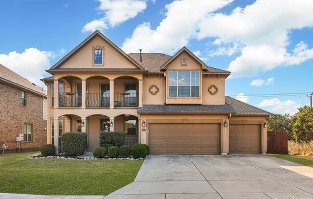 5-bedroom rental at 25915 Splashing Rock in San Antonio, TX — photo 3