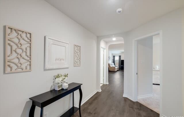 3-bedroom rental at 6534 Hoffman Plain in San Antonio, TX — photo 5