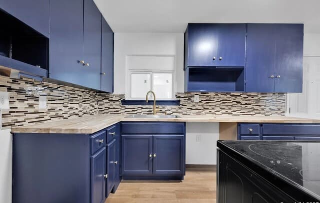 Home for sale at 162 Birchwood Dr in San Antonio, TX — photo 4