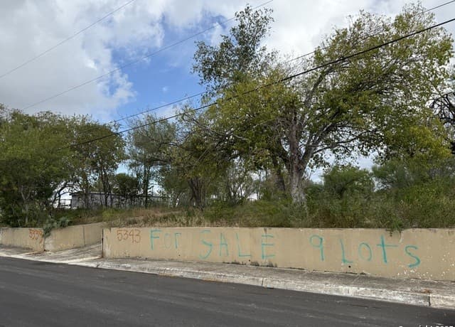 rental at 5343 Natho St in San Antonio, TX — photo 4