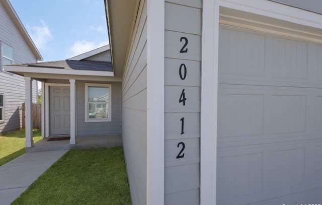 3-bedroom rental at 20412 Fire Stone in San Antonio, TX — photo 4