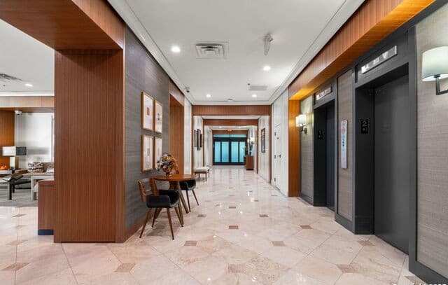 3-bedroom rental at 700 E Hildebrand Unit 1401 in San Antonio, TX — photo 5
