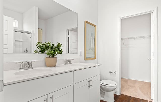 Home for sale at 416 Raven Row in Marion, TX — photo 5