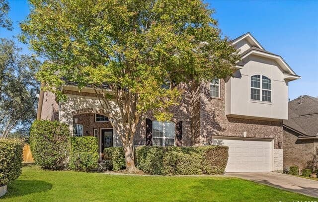 5-bedroom rental at 25439 Bunker Dr in San Antonio, TX — photo 1