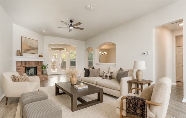 4-bedroom rental at 112 Spring Fawn in Cibolo, TX — photo 3