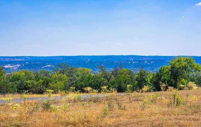 rental at LOT 9 The Views Blvd in Fredericksburg, TX — photo 3