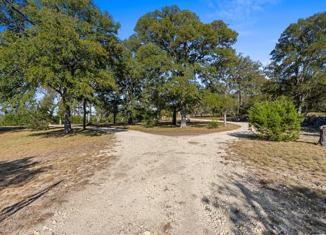 rental at 1719 Fm 1376 in Sisterdale, TX — photo 1